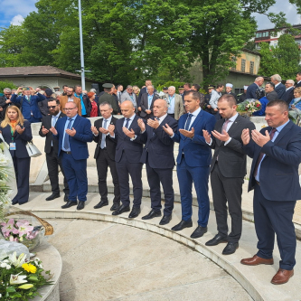 Centralnoj svečanosti obilježavanja 9. maja – Dana zlatnih ljiljana BiH prisustvovala i delegacija iz BPK Goražde