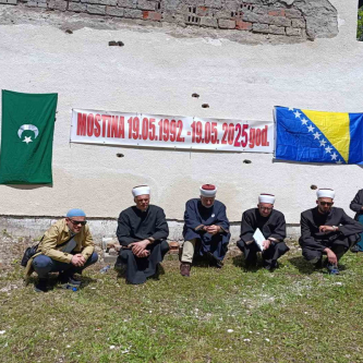 Obilježena 33. godišnjica zločina nad bošnjačkim civilima u Mostini kod Čajniča