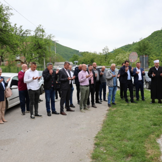 Odata počast najhrabijim sinovima koji su u odbrani ovih prostora žrtvovali svoje živote