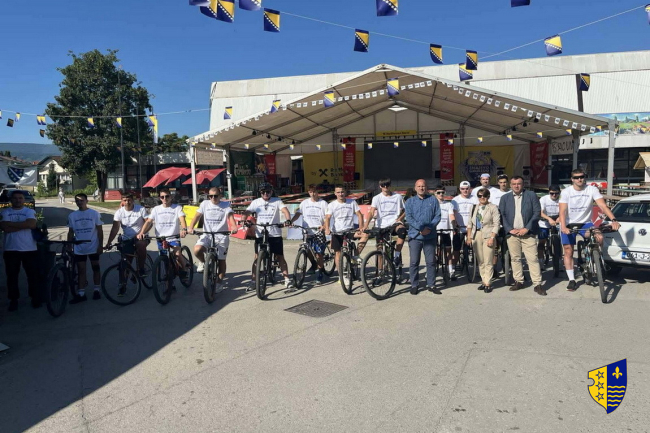 Na put u Srebrenicu krenuli i članovi Biciklističkog kluba „Goražde“